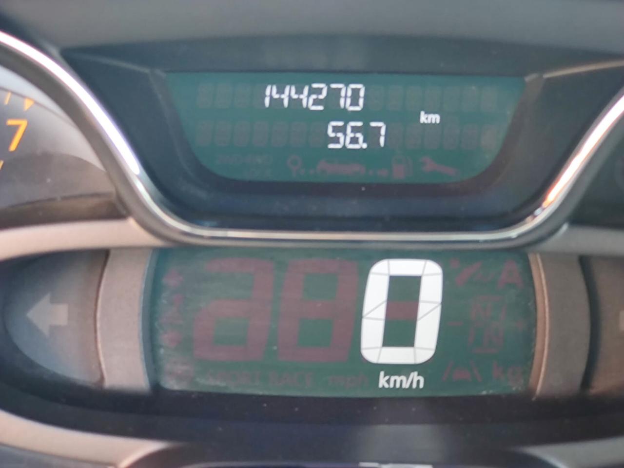 Renault Captur 0.9 TCe 12V 90 CV Start&Stop Live, VEICOLO EURO 5B, OK NEOPATENTATI, GARANZIA L.12 MESI