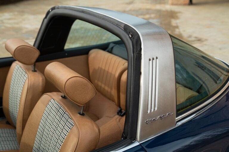 PORSCHE 911 TARGA 2.4 S “OIL KLAPPE” - RDS01342