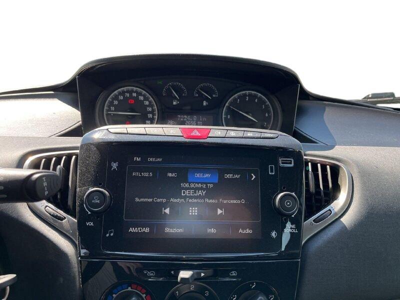 Lancia Ypsilon III 2021 1.0 firefly hybrid Gold s&s 70cv