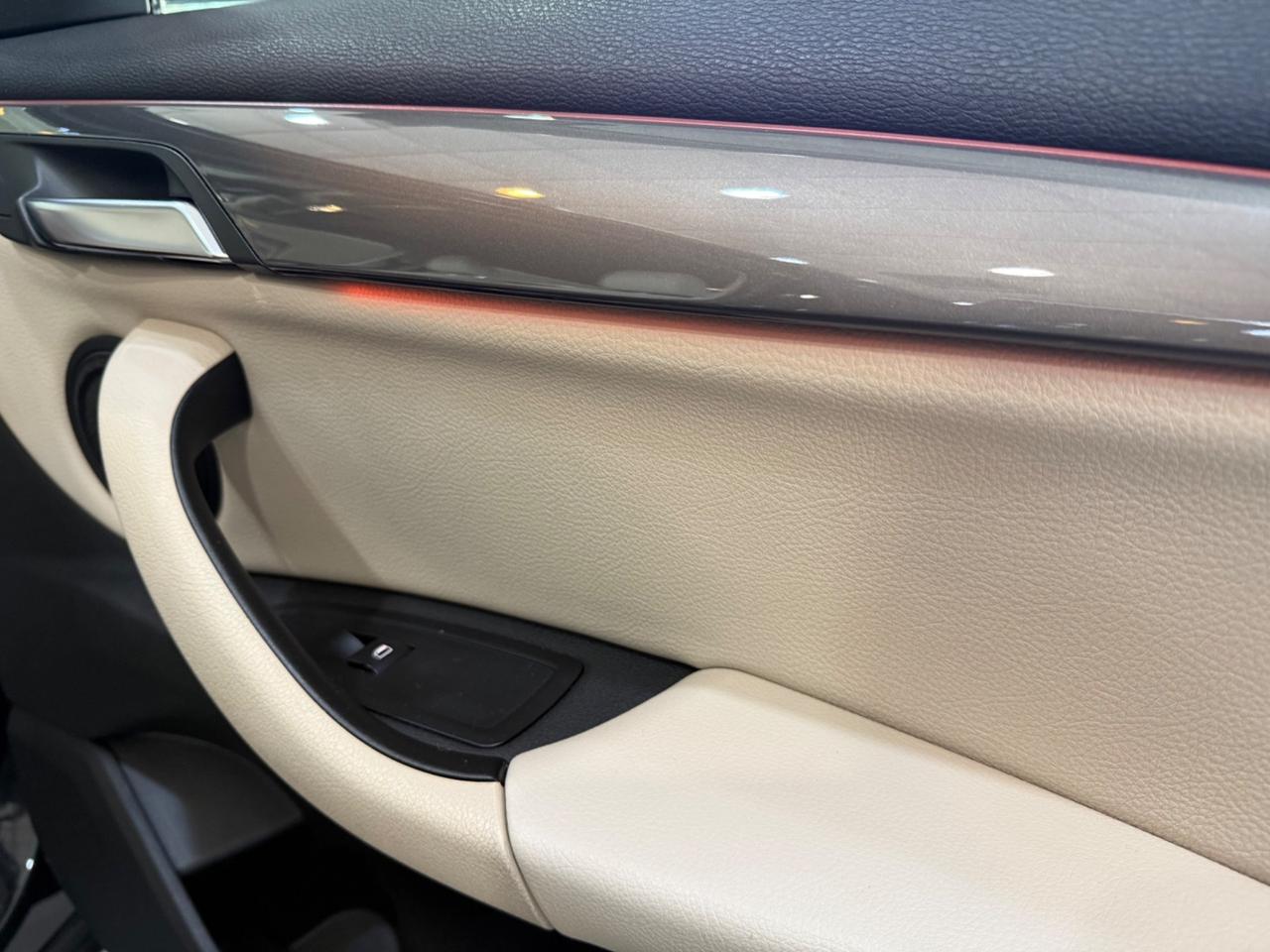 Bmw X1 Sdrive18d xLine auto 2019 !!