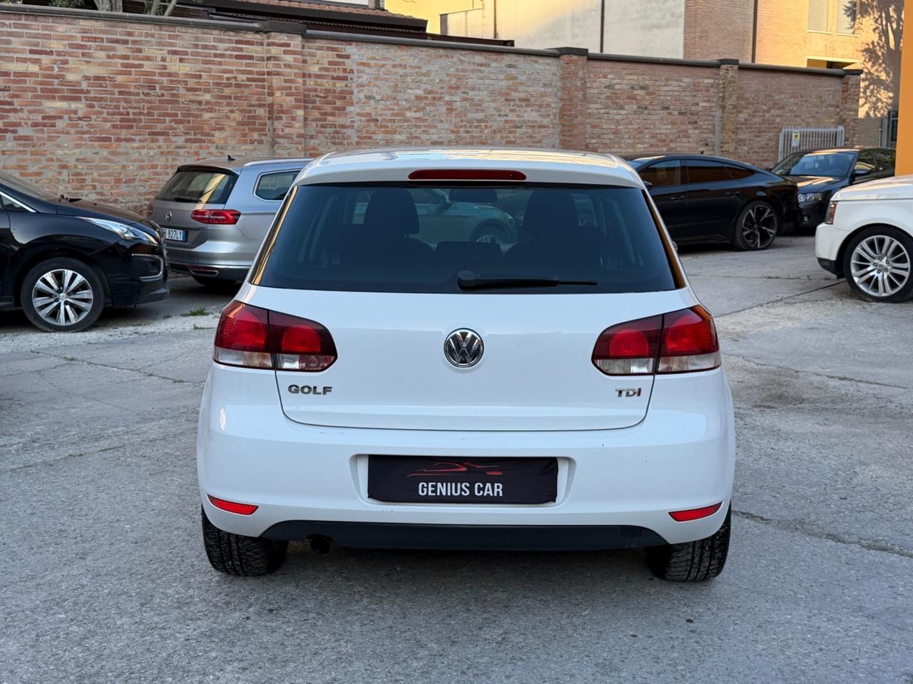 Volkswagen Golf 1.6 TDI DPF 5p. Highline
