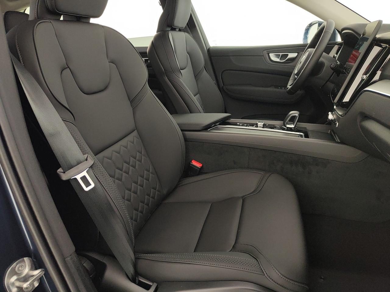 VOLVO XC60 2.0 t6 phev Core awd auto