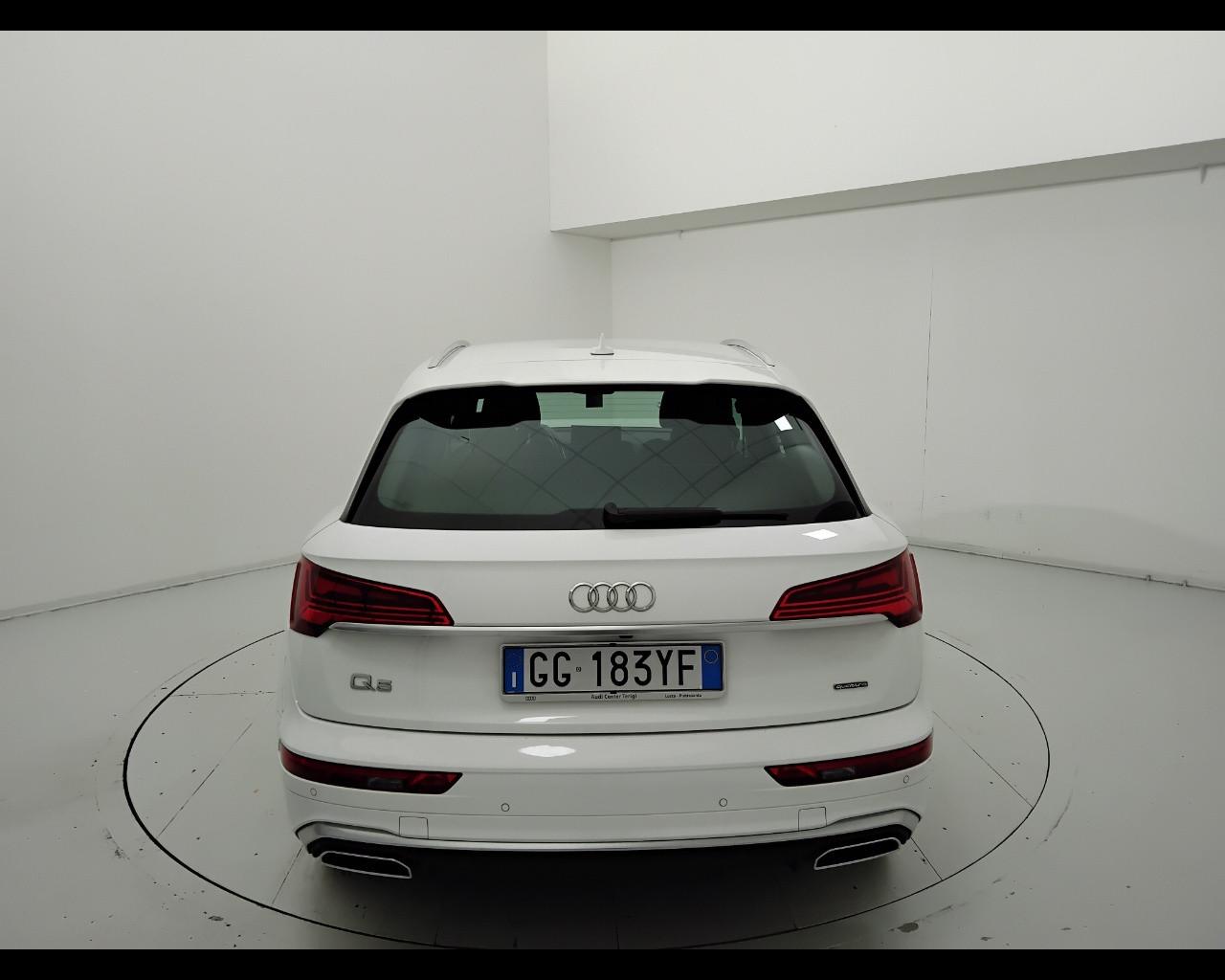 AUDI Q5 II 2020 - Q5 40 2.0 tdi mhev 12V S line quattro s-tronic