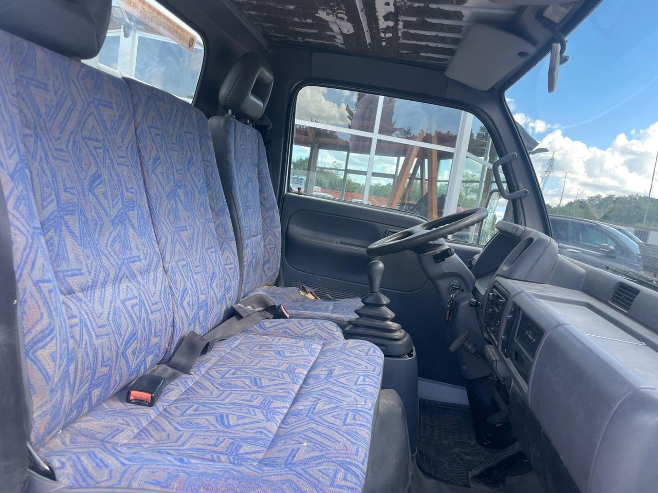Nissan Cabstar Cabstar-E 110.35 3.0 Tdi PM-RG Cab. L