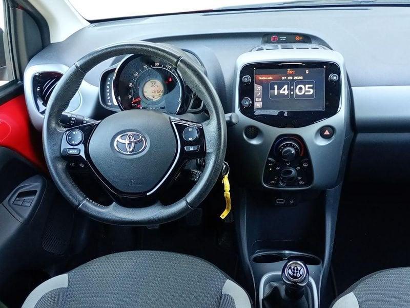 Toyota Aygo 5 Porte 1.0 VVT-i 72cv x-play