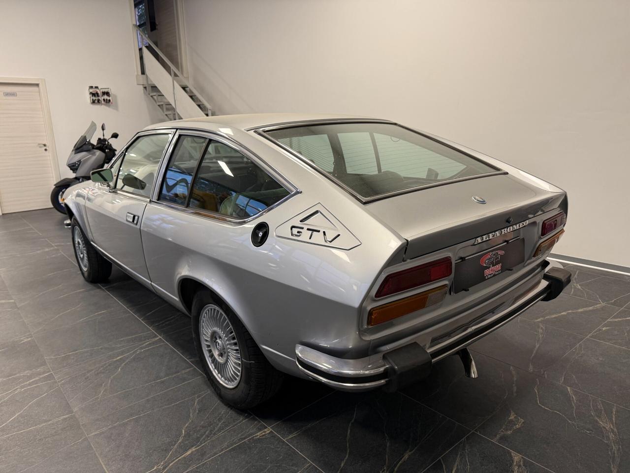 Alfa Romeo Alfetta 2.0 L