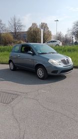 Lancia Ypsilon 1.4 Oro