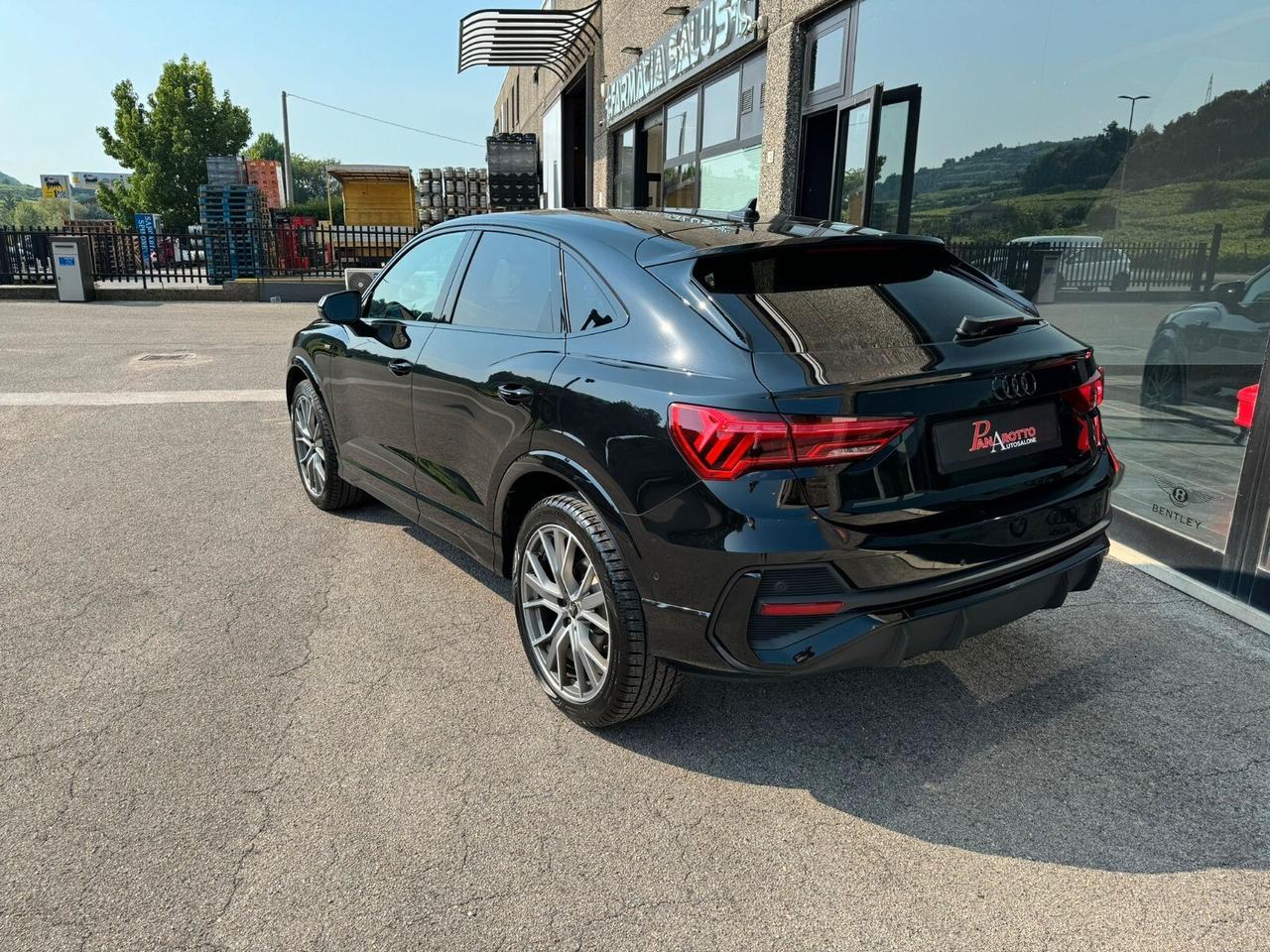 Audi Q3 SPB 35 TFSI S tronic S line edition