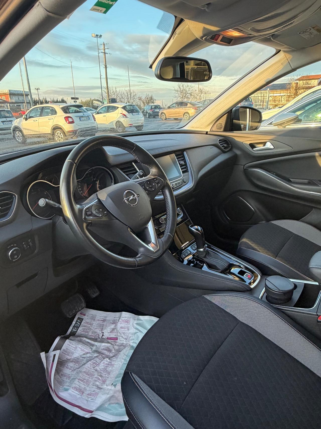 Opel Grandland 1.5 diesel Ecotec aut. Business Elegance