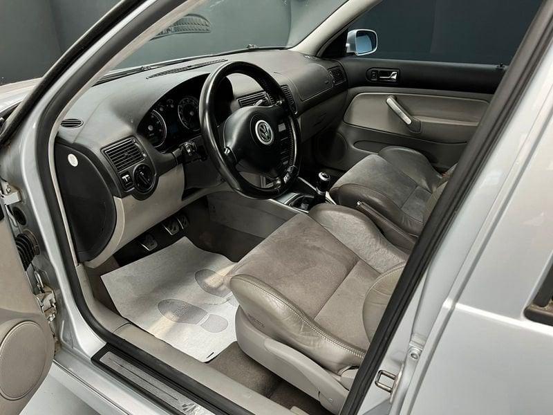 Volkswagen Golf Golf 3.2 V6 cat 5 porte R32