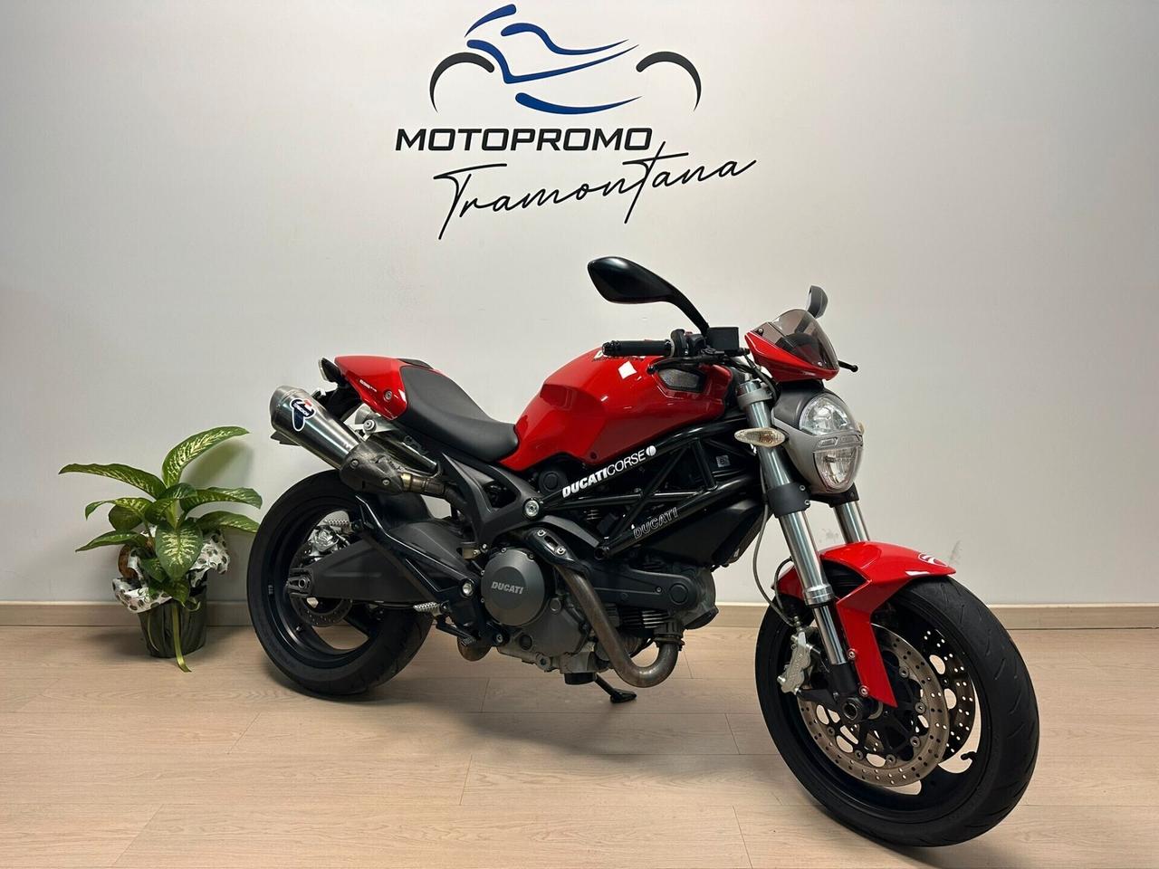 DUCATI MONSTER 696 SCARICO TERMIGNONI DA 99€ AL MESE
