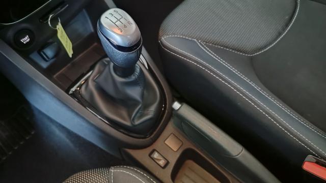 RENAULT Clio TCe 90 CV GPL 5 porte NAVI PDC