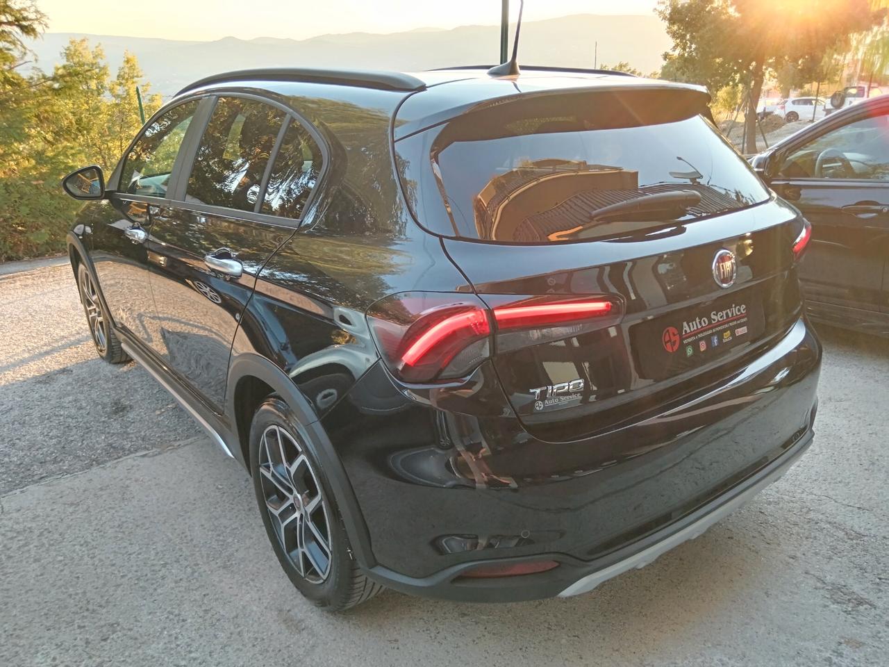 Fiat Tipo 1.6 MJT 5P 130CV CROSS NUOVISSIMA
