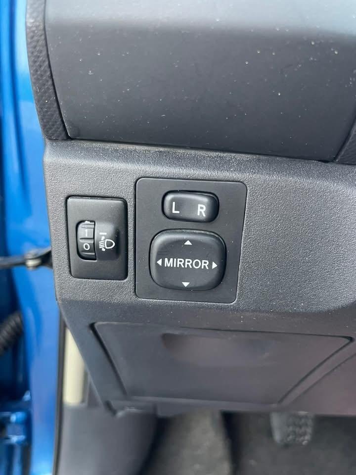 Toyota Yaris 1.3 5 porte Sol