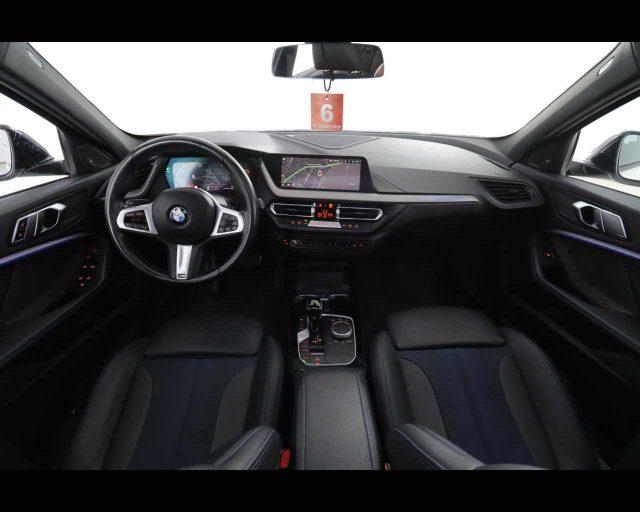 BMW 118 d 5p. Msport Exterior