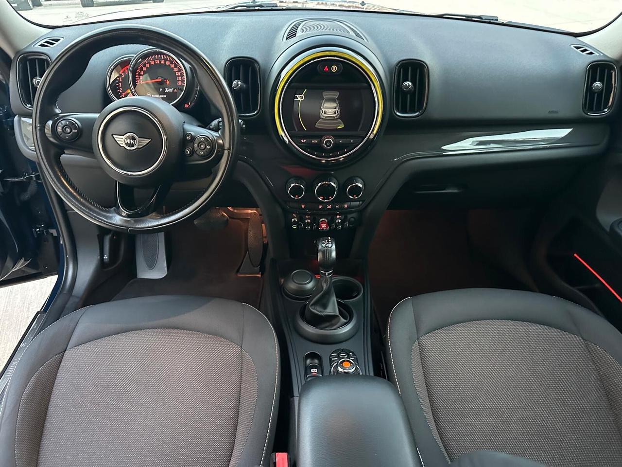 Mini Cooper D Countryman 2.0 Hype