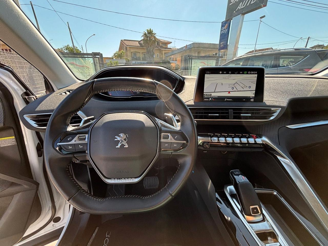 Peugeot 3008 BlueHDi 130 S&S EAT8 Business