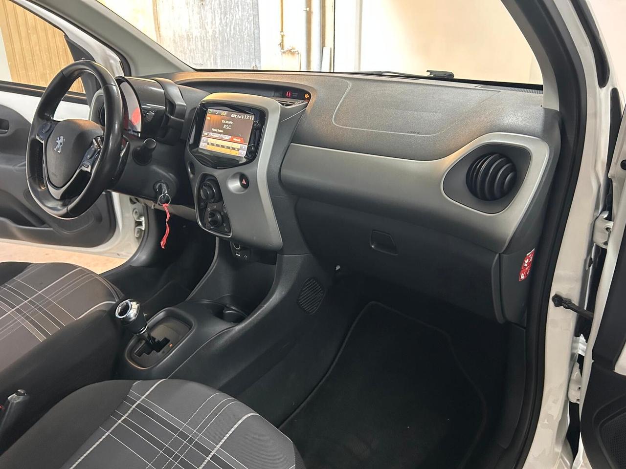 Peugeot 108 VTi 68 5 porte Allure AUTOMATICA