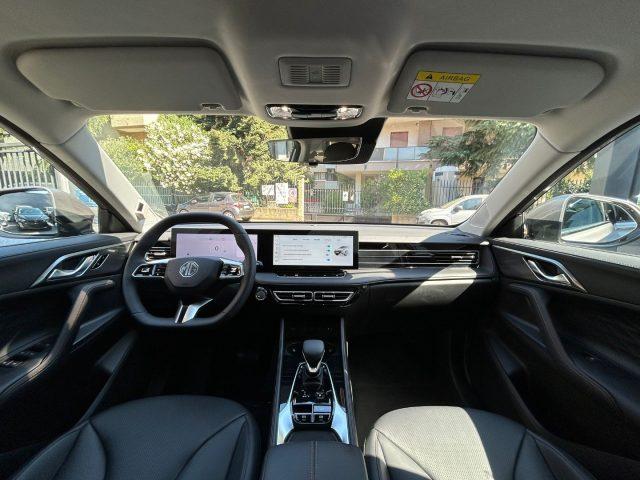 MG HS 1.5T-GDI AT Luxury