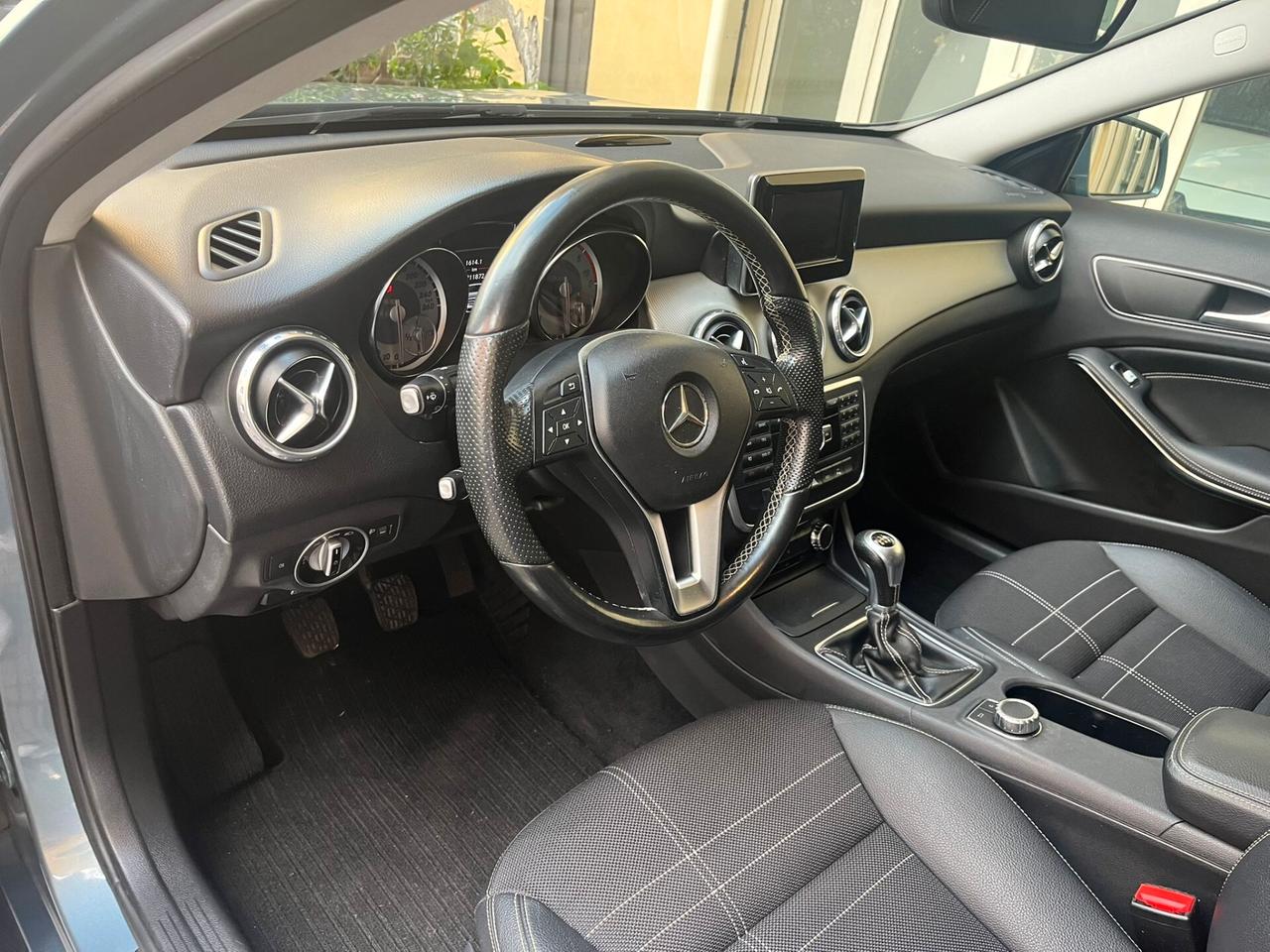 Mercedes-benz GLA 200 CDI Sport 136cv *Motore mercedes*