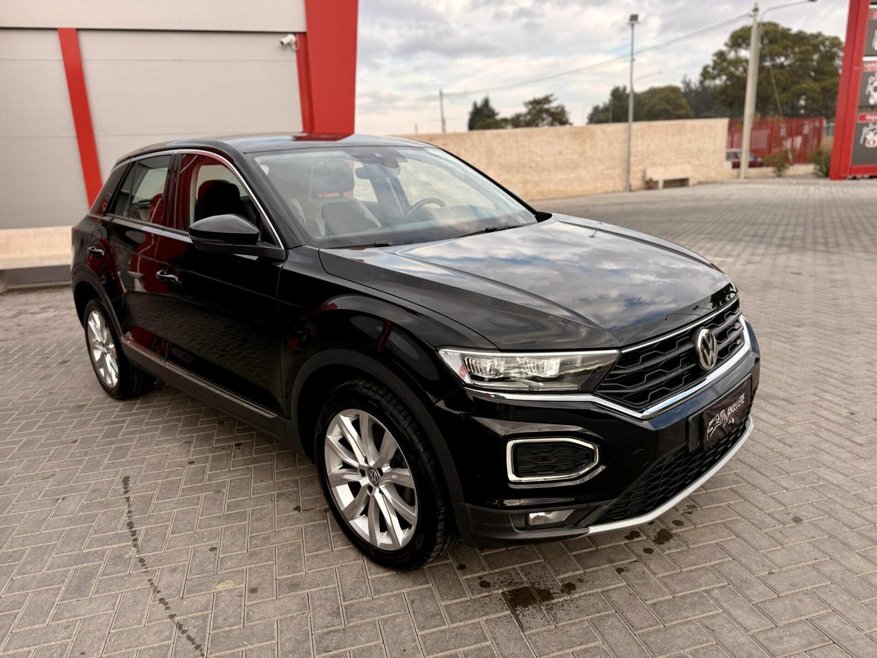 Volkswagen T-Roc 1.6 TDI SCR Advanced BELLA