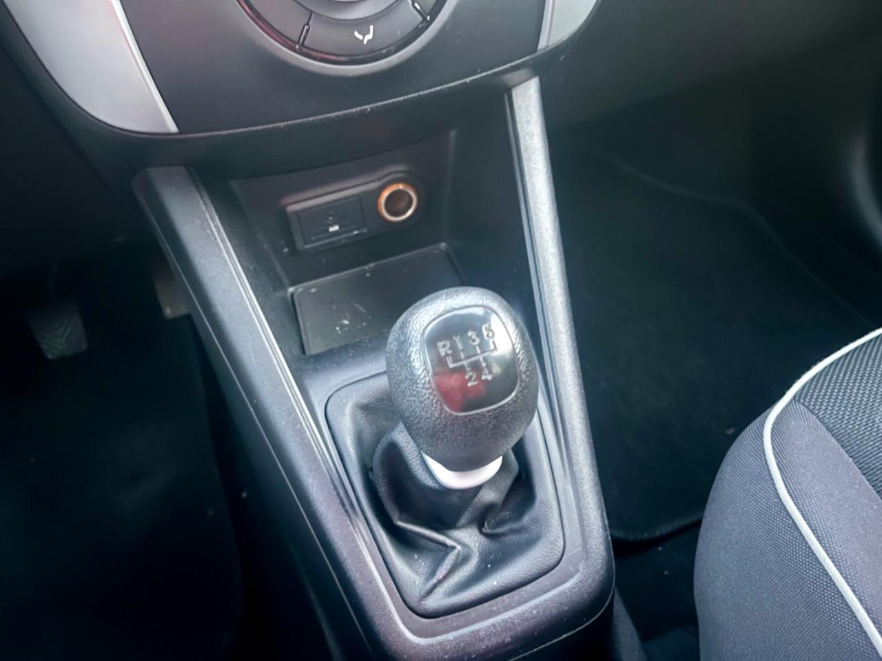 Kia Venga 1.4benz 2011 152.000km perfetta per neopatentati