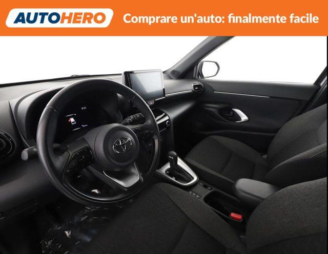 TOYOTA Yaris Cross 1.5 Hybrid 5p. E-CVT 2AWD-i Trend