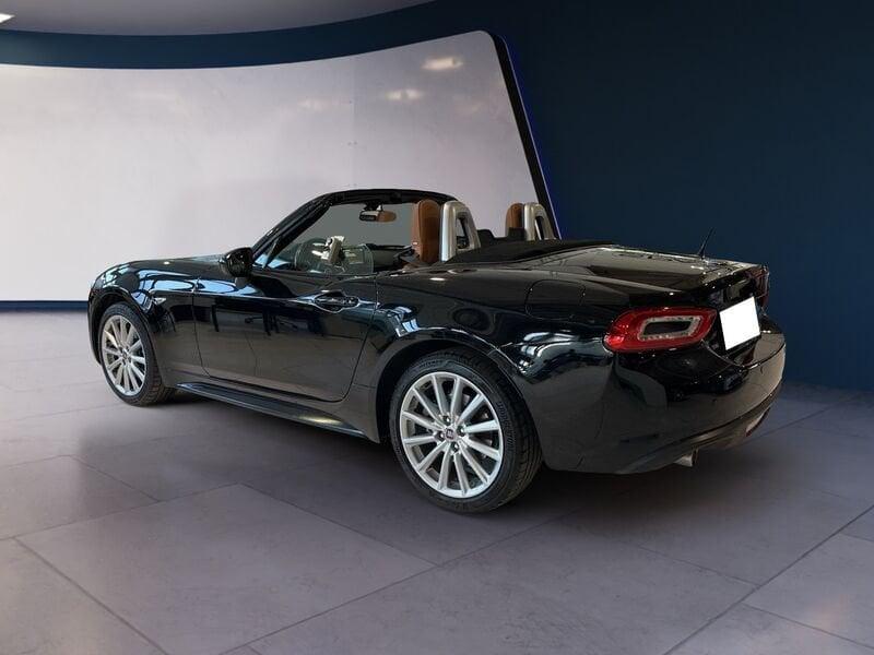 FIAT 124 Spider 1.4 m-air Anniversary