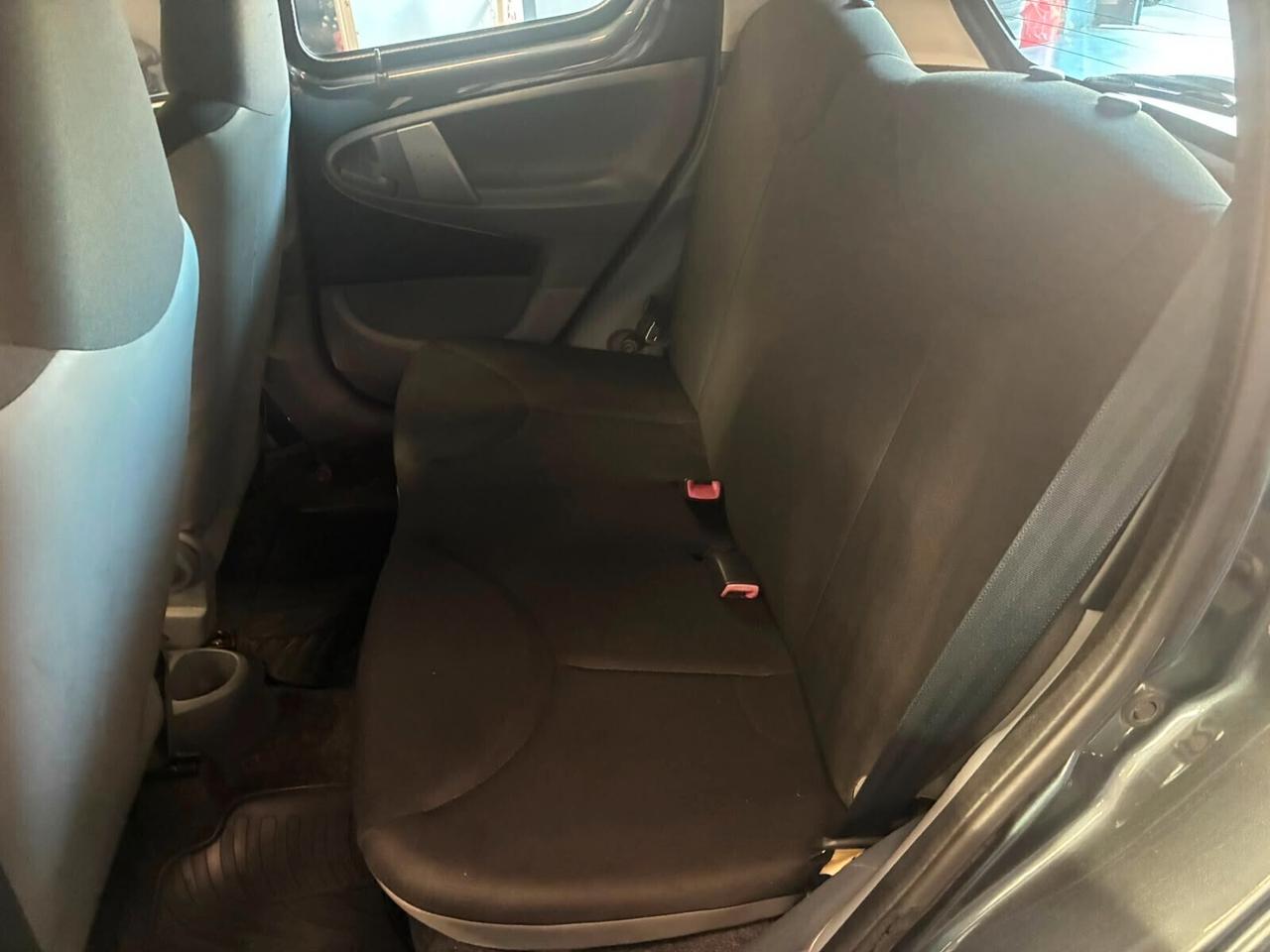 Toyota Aygo 1.0 12V VVT-i 5 porte Sol