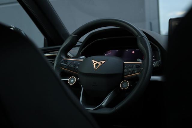 CUPRA Leon 1.5 eTSI 150 CV DSG