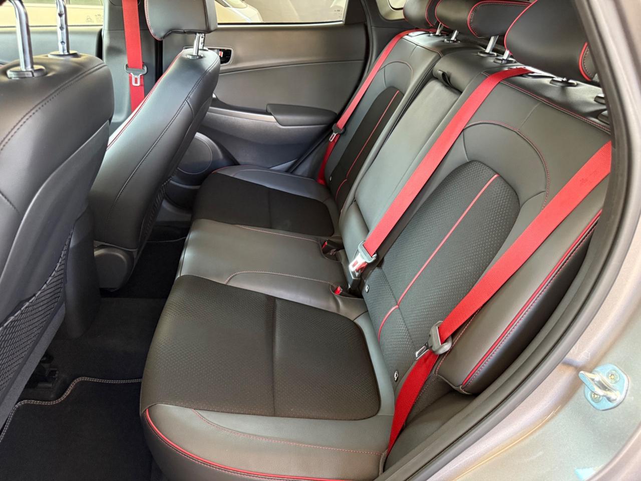 Hyundai Kona 1.0 T-GDI Xpossible