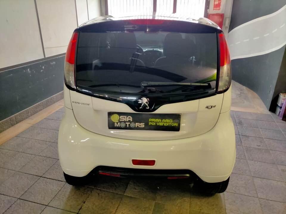 Peugeot iON Access