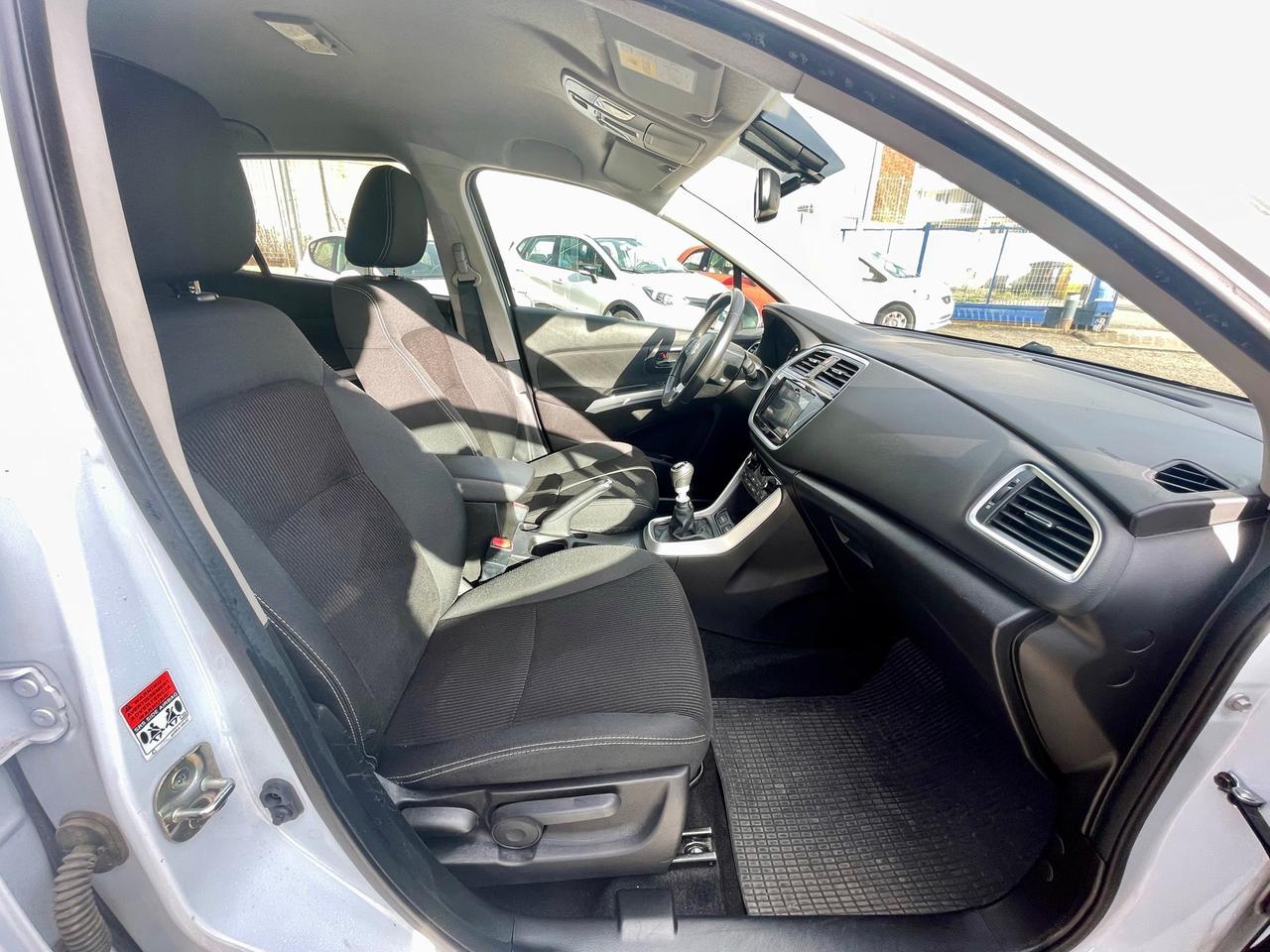 Suzuki S-Cross 1.6 DDiS 4WD 120cv 6m