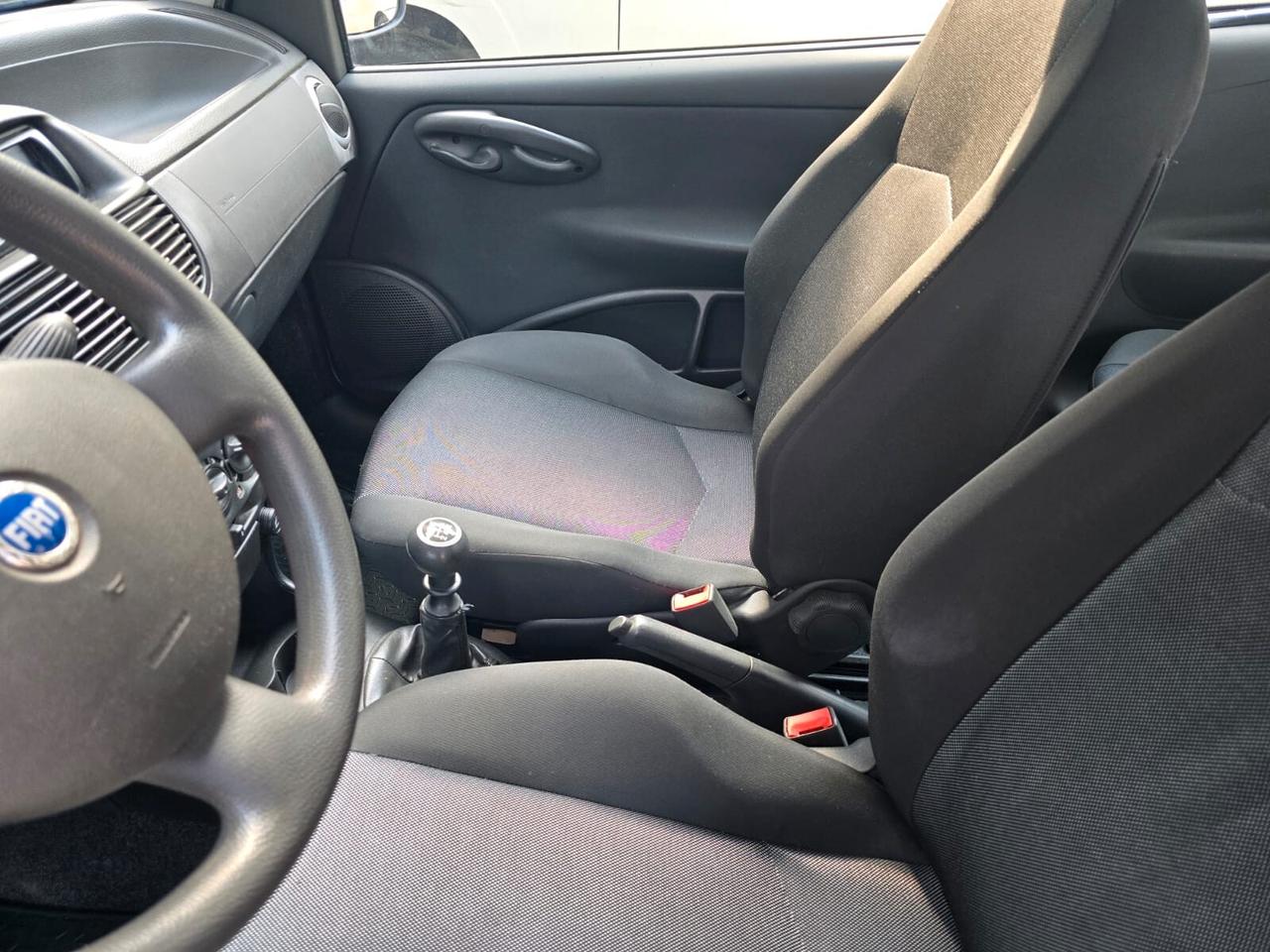 Fiat Punto Classic 1.2 3 porte rate da 99,00