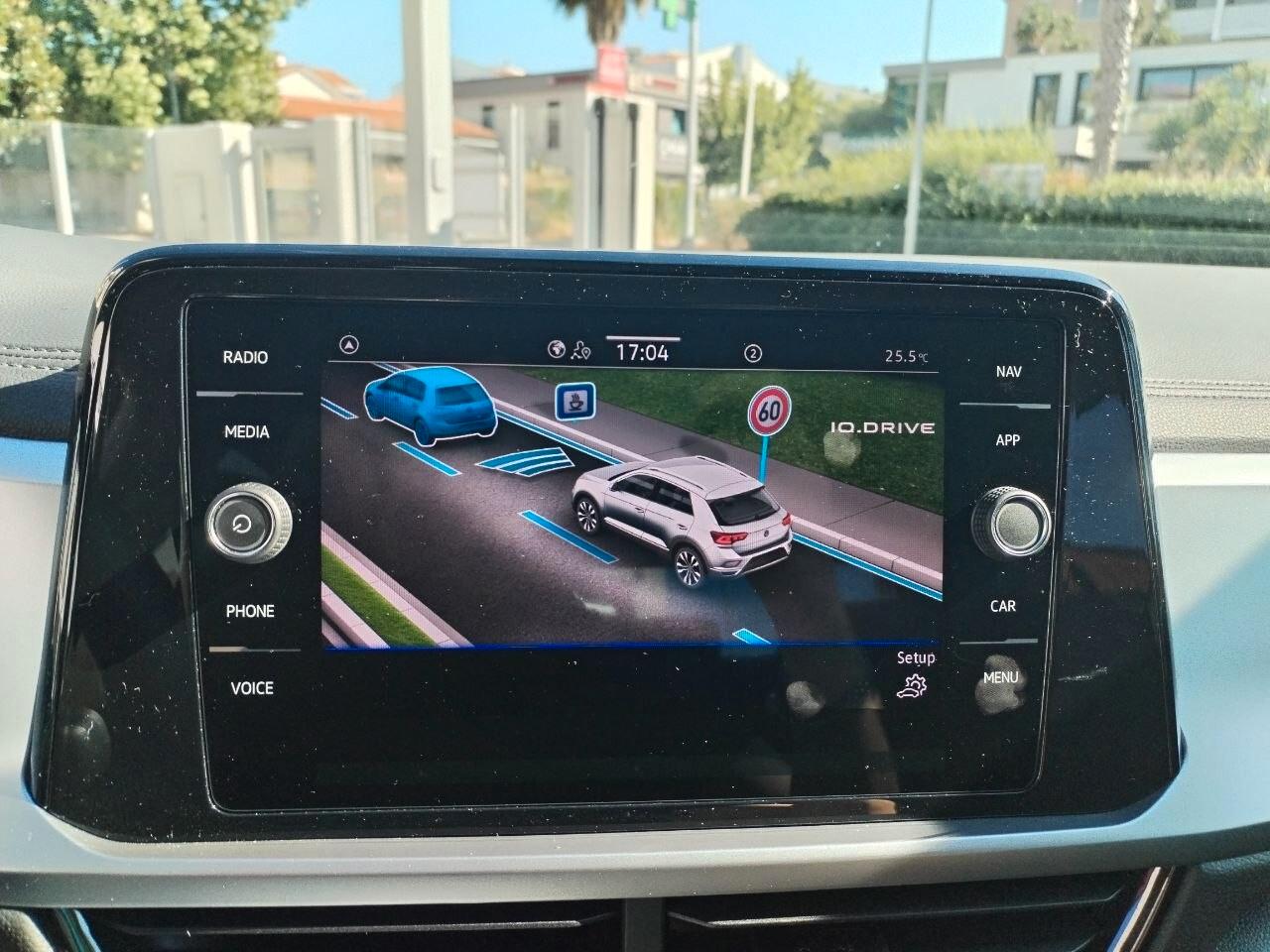 Volkswagen T-Roc 1.5 TSI ACT DSG Sport