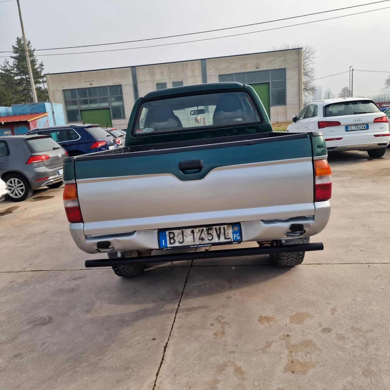 Mitsubishi L200 2.5 TDI 4WD Double Cab Pick-up FRIZIONE E TESTATA NUOVI