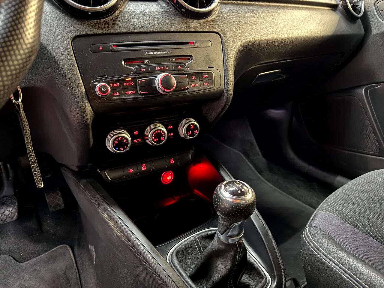 Audi A1 1.6 TDI S-LINE - FABIANOAUTO