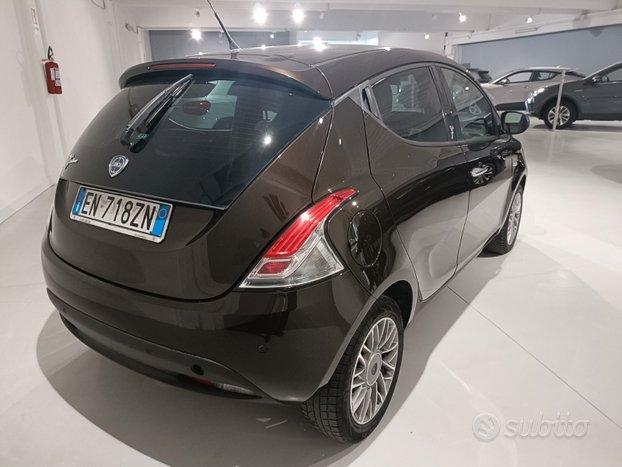 Lancia Ypsilon 1.2 Gold