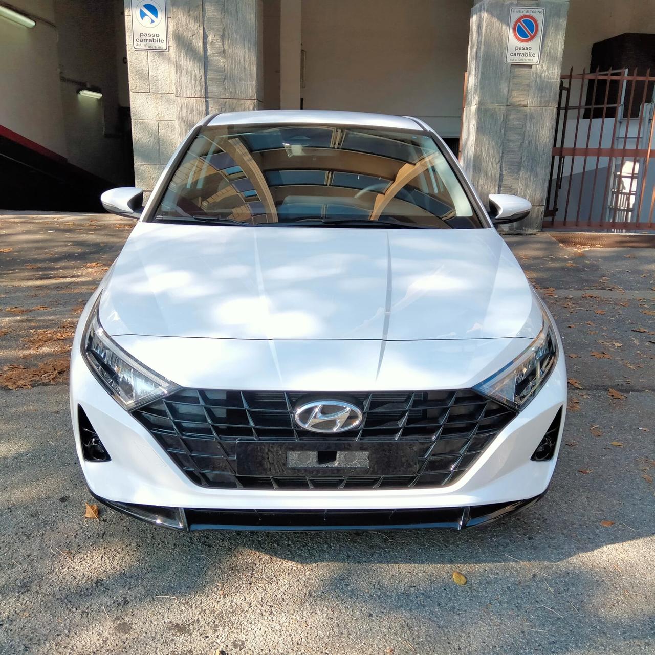 Hyundai i20 1.0 T-GDI 48V iMT ConnectLine