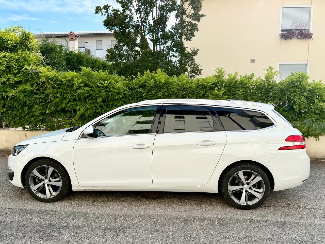 Peugeot 308 SW 2.0 bluehdi 16v Allure s 150cv LEGGERE DESCRIZIONE