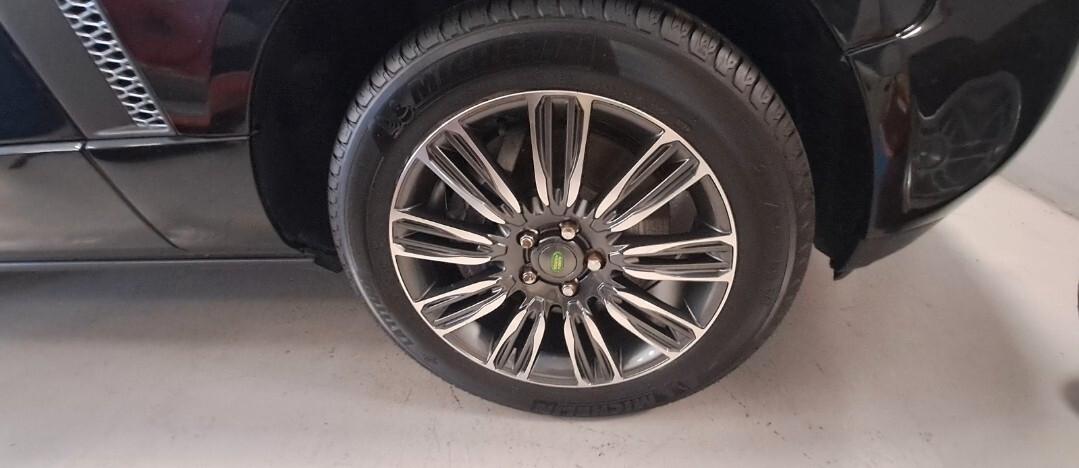 Land Rover Range Rover Range Rover 4.4 TDV8 Autobiography