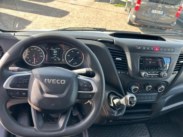 IVECO Daily 35S14 2.3 HPT furgonato passo 3750