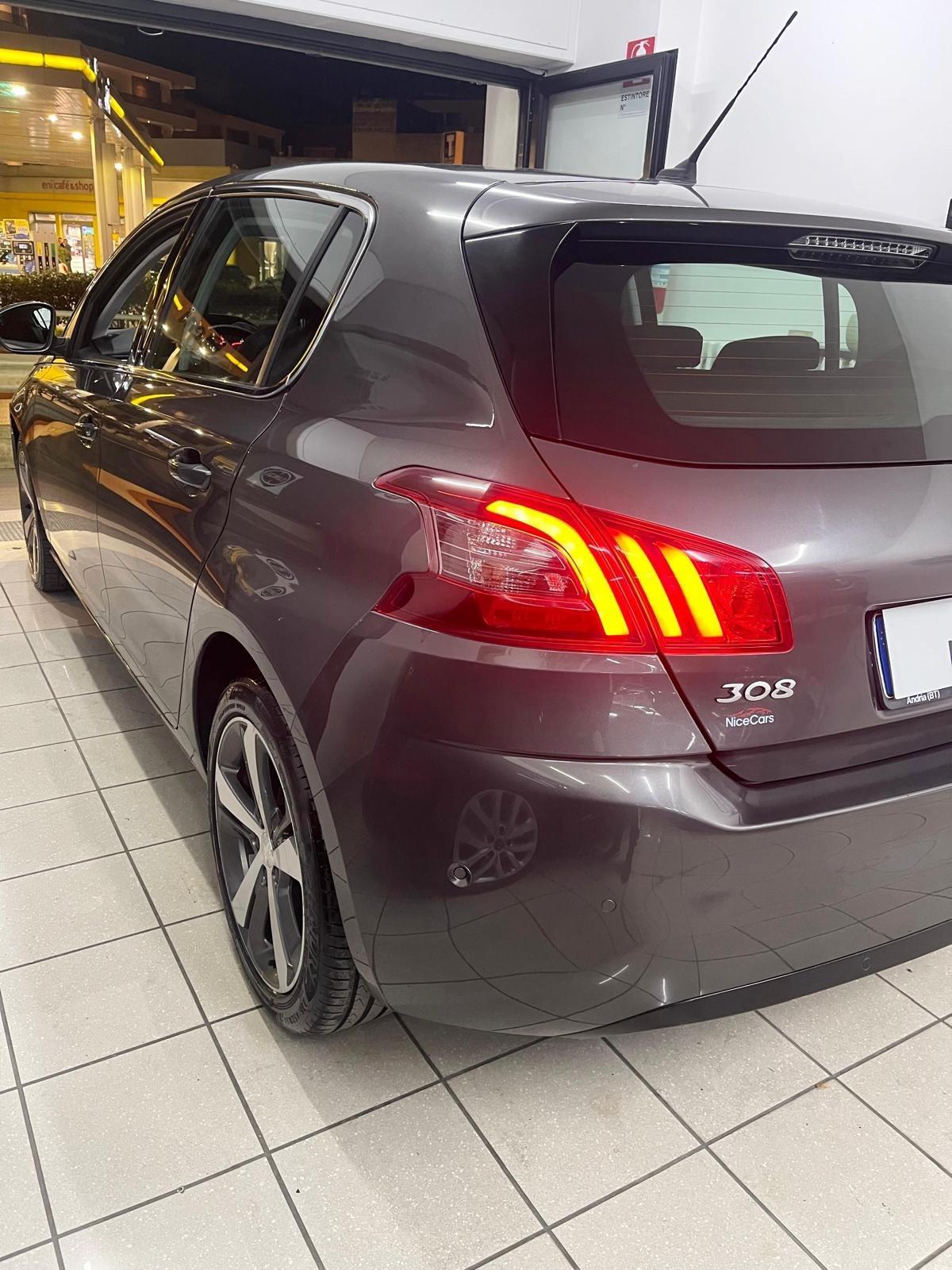 Peugeot 308 BlueHDi 120 S&S Allure