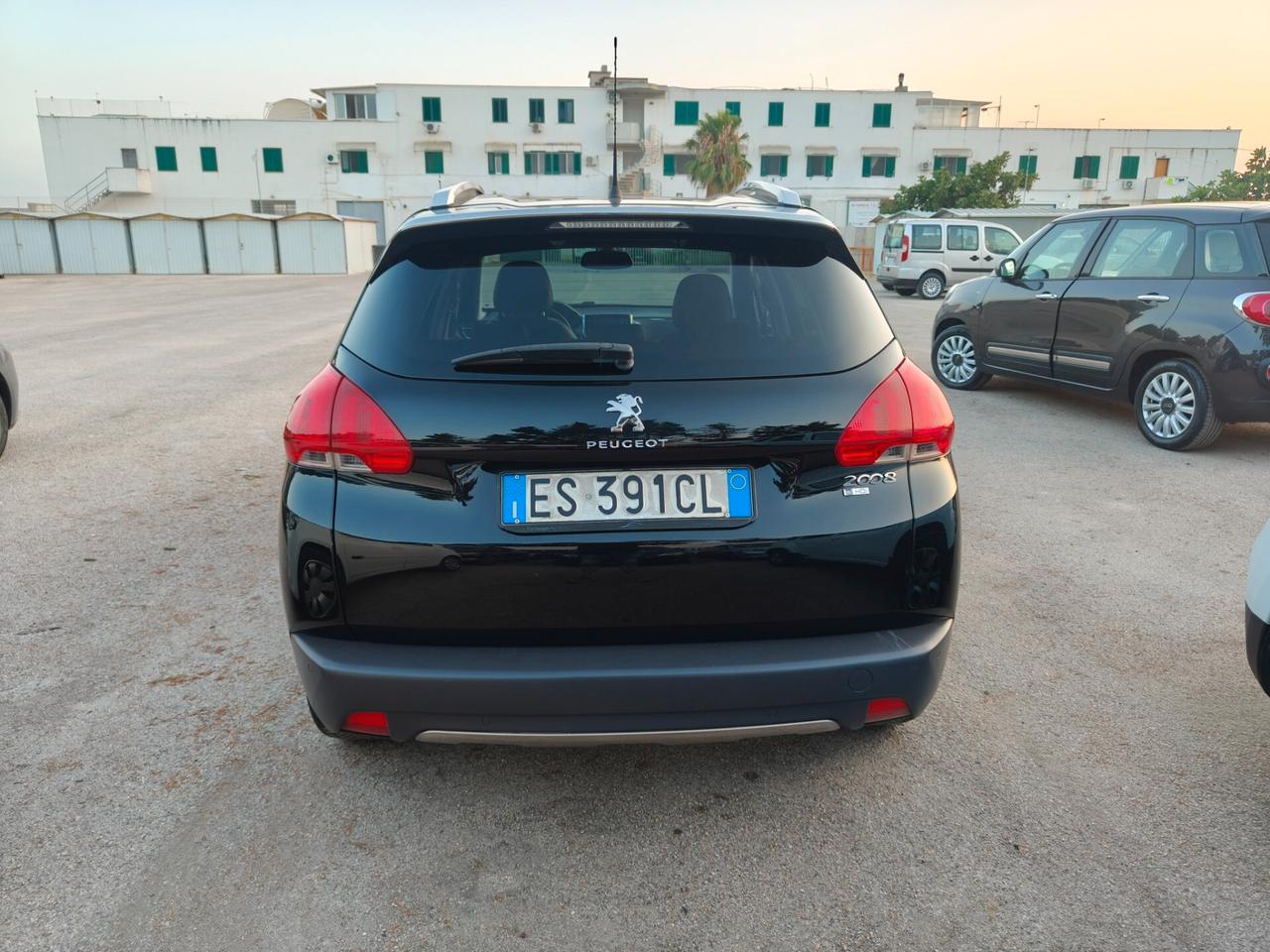 Peugeot 2008 1.6 e-HDi 92 CV Stop&Start Allure