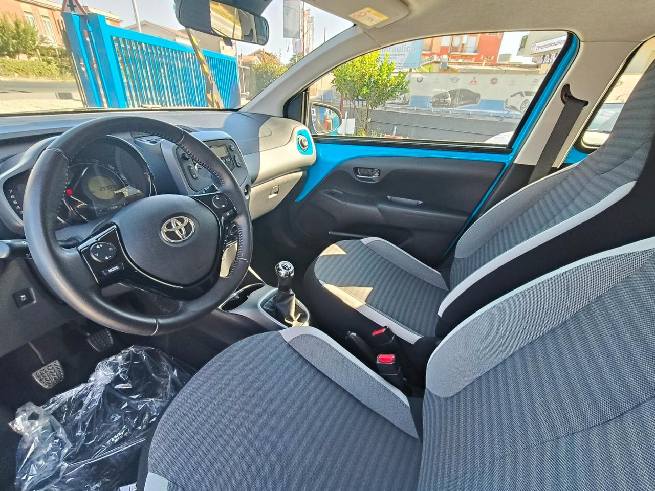 Toyota Aygo 1.0 VVT-i 72 CV 5 porte x-cool