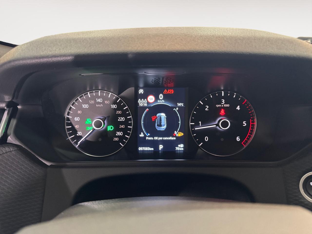 LAND ROVER Range Rover Velar 2.0d i4 R-Dynamic 180cv auto