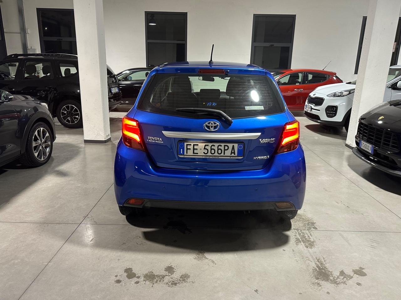 Toyota Yaris 1.5 Hybrid 5 porte Cool