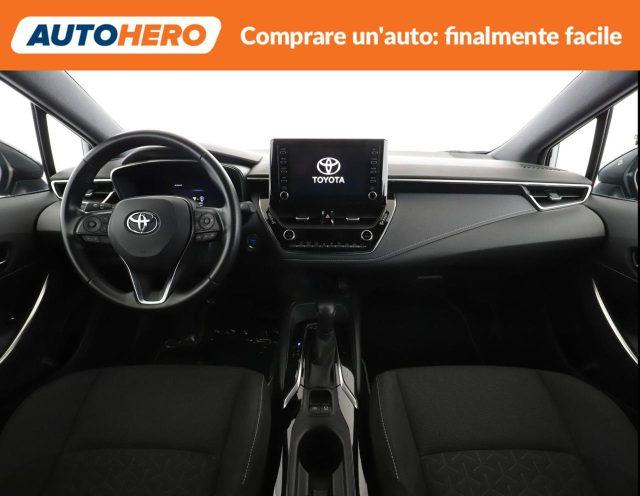 TOYOTA Corolla 2.0 Hybrid MoreBusiness