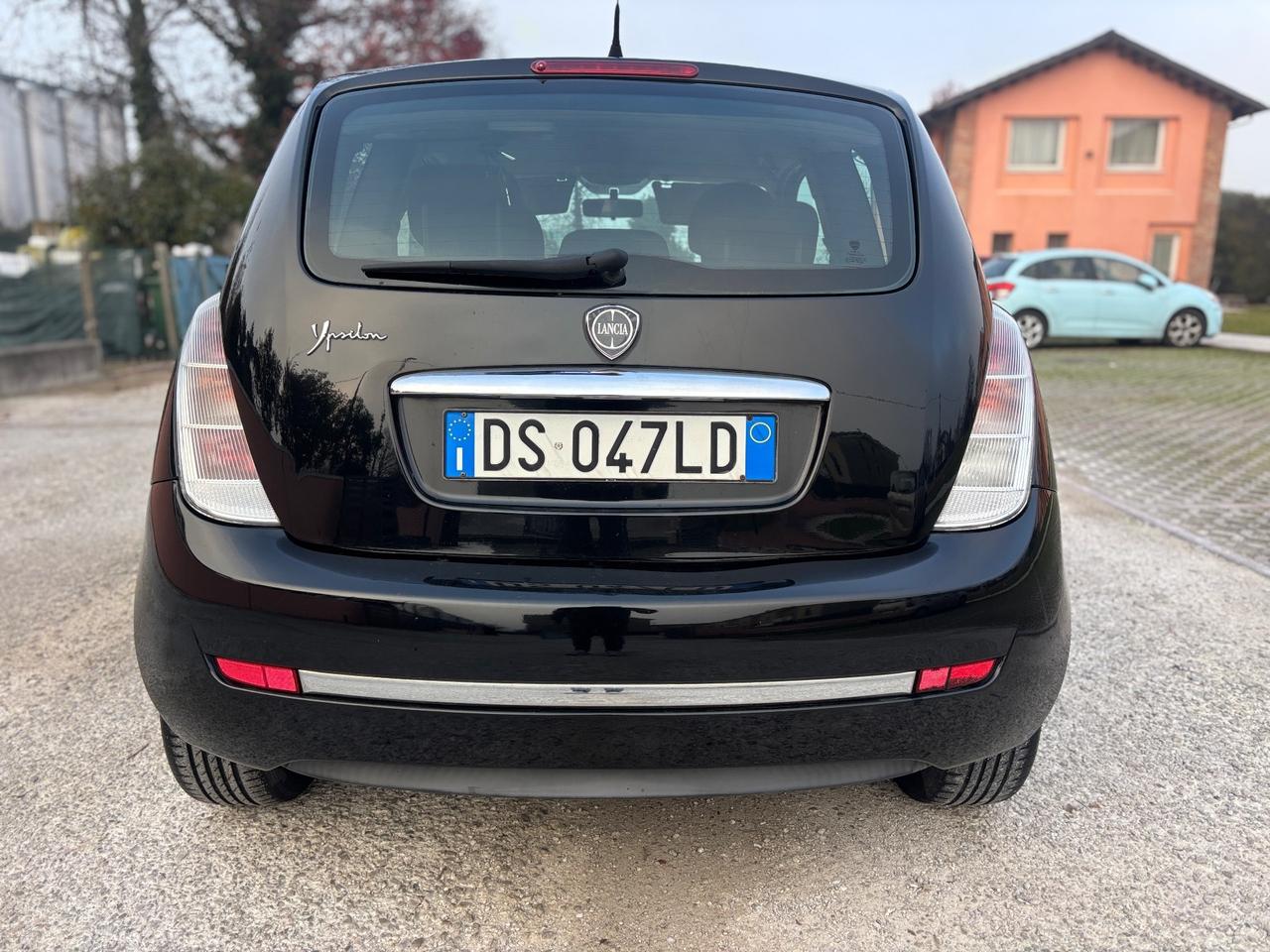 Lancia Ypsilon 1.2 Argento