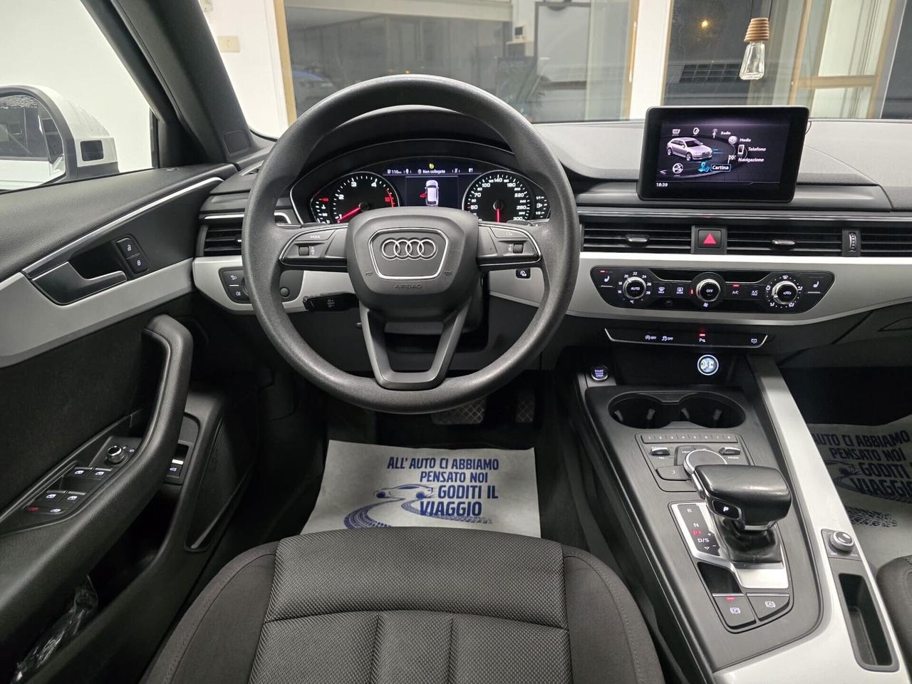 Audi A4 Avant 2.0 TDI 122 CV S tronic Design 2018